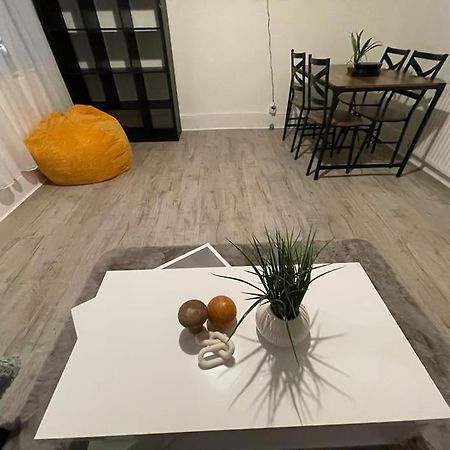 Comfortable 2 Bedroom On Tower Bridge Londres Exterior foto