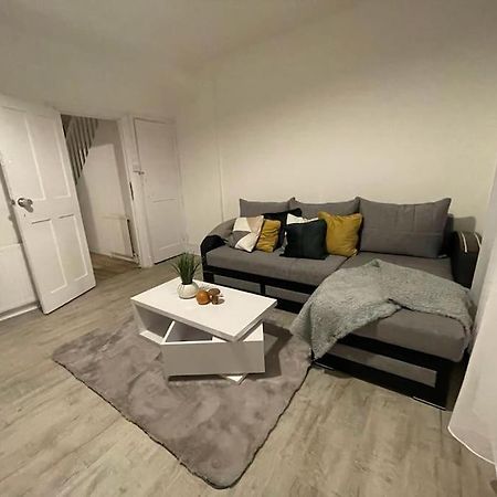 Comfortable 2 Bedroom On Tower Bridge Londres Exterior foto